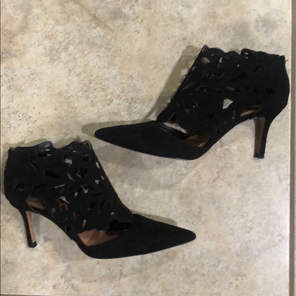 ZARA LASER CUT SUEDE WRAP AROUND HEELS BOOTIES - Picture 5 of 8